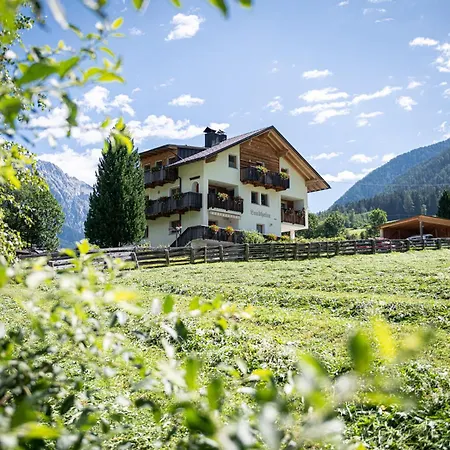 Nature Apis Landheim Apartment Anterselva di Mezzo